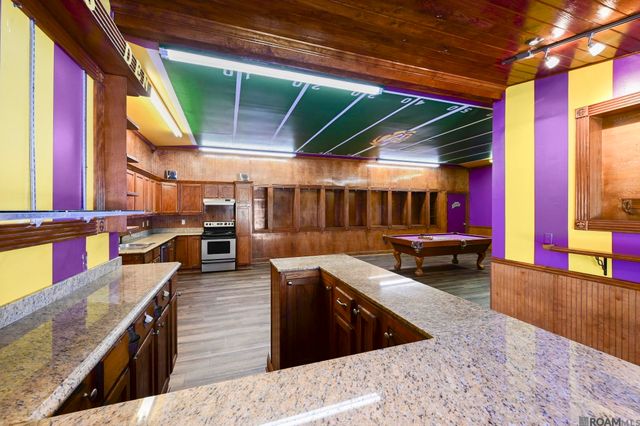 32787 Duff Rd, Walker, LA 70785