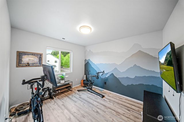 4417 5th Avenue NW, Olympia, WA 98502