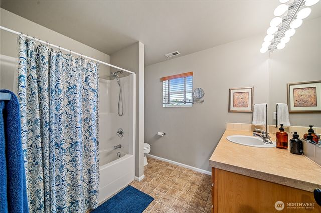 4417 5th Avenue NW, Olympia, WA 98502