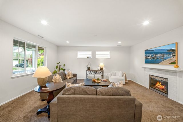 4417 5th Avenue NW, Olympia, WA 98502