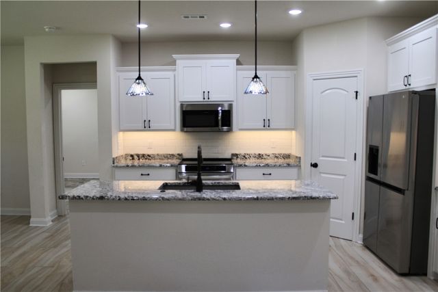 30 Birsay Circle, Bella Vista, AR 72715