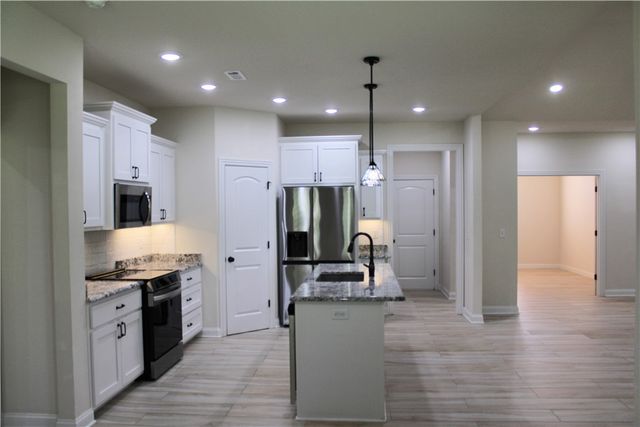 30 Birsay Circle, Bella Vista, AR 72715