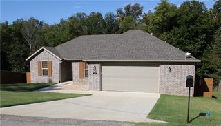 30 Birsay Circle, Bella Vista, AR 72715
