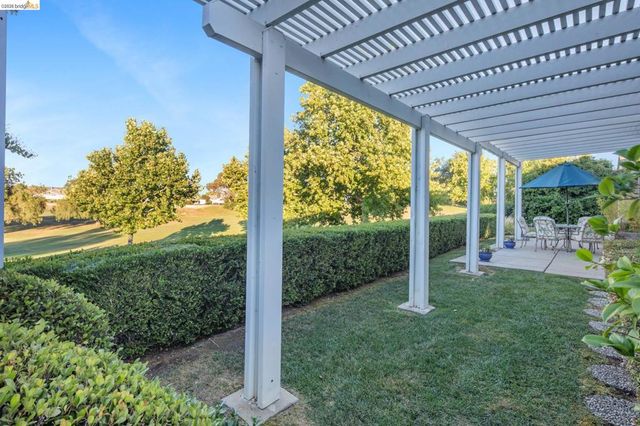 725 Richardson Drive, Brentwood, CA 94513
