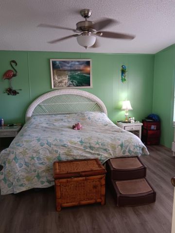 7874 SE Saratoga Drive, Hobe Sound, FL 33455