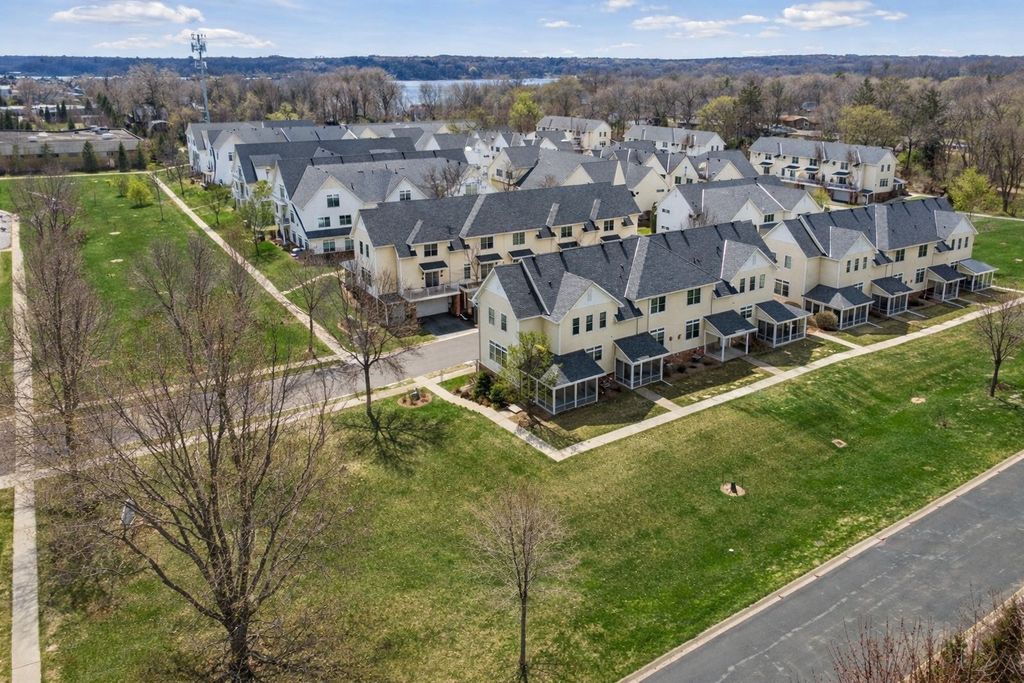 2144 Village Trail, Mound, MN 55364