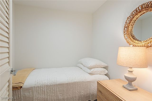 8665 Bay Colony DR 201, Naples, FL 34108