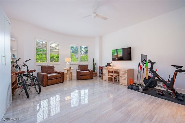 8665 Bay Colony DR 201, Naples, FL 34108