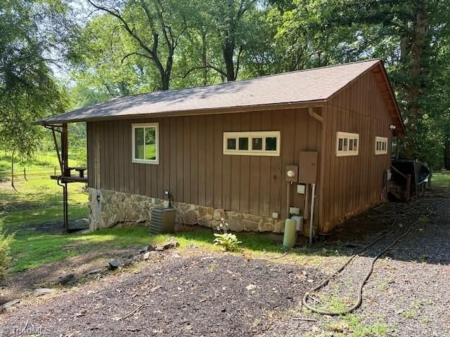 131 Calvary Road, Stoneville, NC 27048
