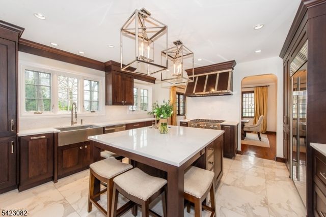 917 Westminster Ave, Hillside Twp., NJ 07205
