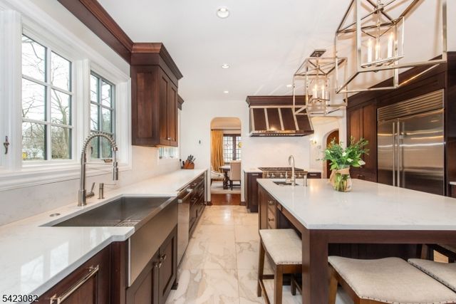 917 Westminster Ave, Hillside Twp., NJ 07205
