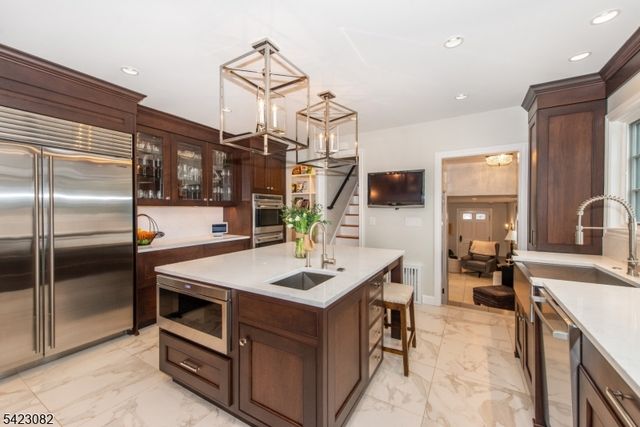 917 Westminster Ave, Hillside Twp., NJ 07205