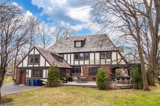 917 Westminster Ave, Hillside Twp., NJ 07205