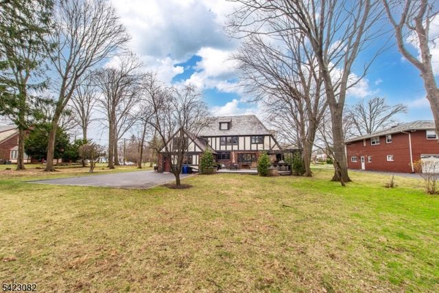 917 Westminster Ave, Hillside Twp., NJ 07205