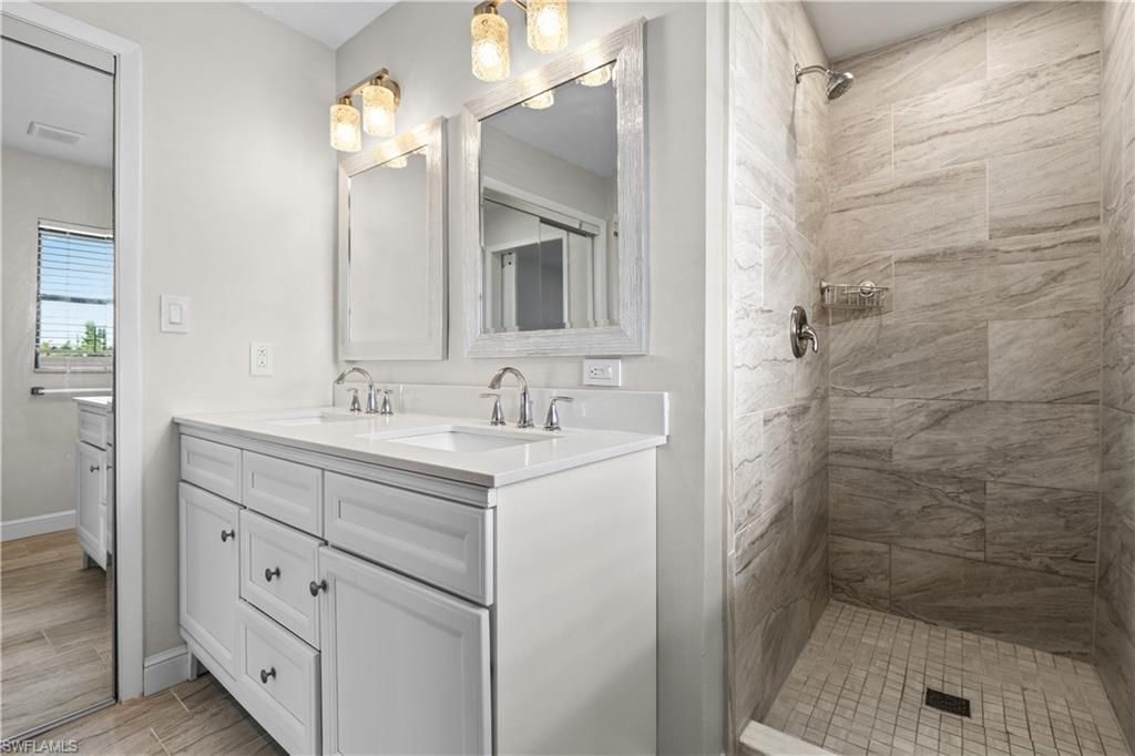 Image 18 of property listing at 4705 Santa Barbara BLVD 3, Cape Coral, FL 33914