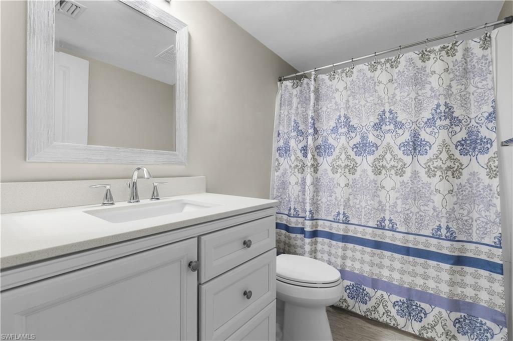 Image 20 of property listing at 4705 Santa Barbara BLVD 3, Cape Coral, FL 33914