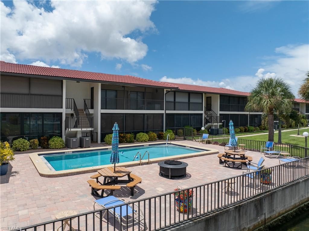 Image 3 of property listing at 4705 Santa Barbara BLVD 3, Cape Coral, FL 33914