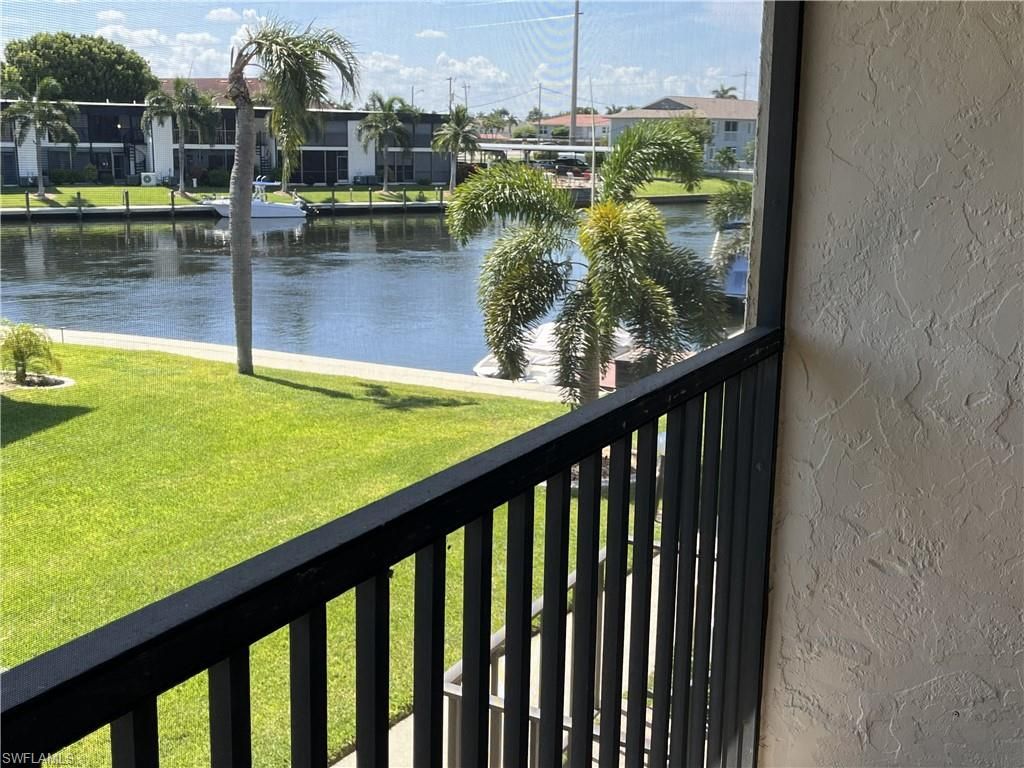 Image 6 of property listing at 4705 Santa Barbara BLVD 3, Cape Coral, FL 33914