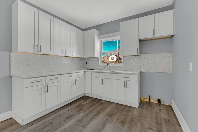 556 S Forsythe Avenue, Calumet City, IL 60409