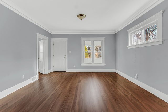 556 S Forsythe Avenue, Calumet City, IL 60409