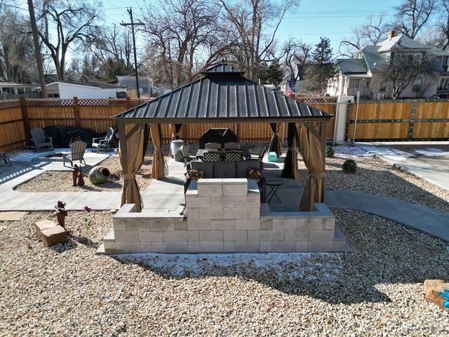 410 S 8th St, Rocky Ford, CO 81067