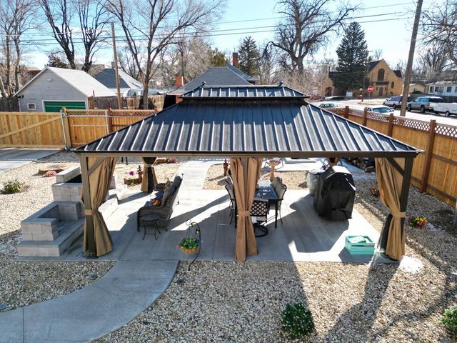 410 S 8th St, Rocky Ford, CO 81067