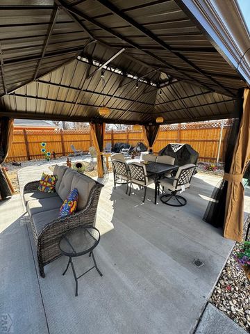 410 S 8th St, Rocky Ford, CO 81067