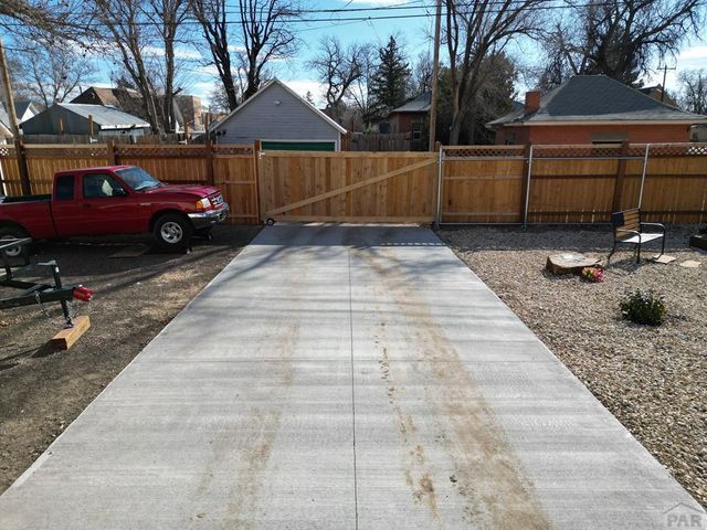 410 S 8th St, Rocky Ford, CO 81067