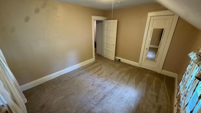 1805 Fulham Street, Lauderdale, MN 55113