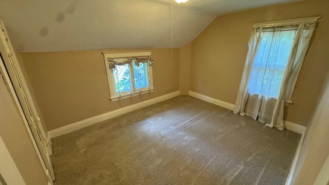 1805 Fulham Street, Lauderdale, MN 55113