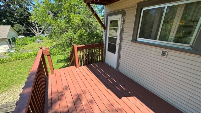 1805 Fulham Street, Lauderdale, MN 55113