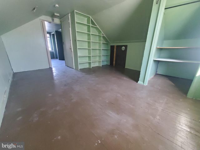 10 THORNTOWN LN, Bordentown, NJ 08505