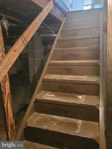 10 THORNTOWN LN, Bordentown, NJ 08505