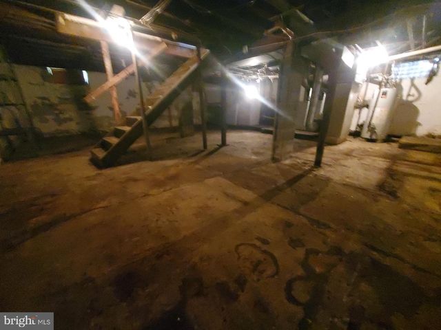 10 THORNTOWN LN, Bordentown, NJ 08505