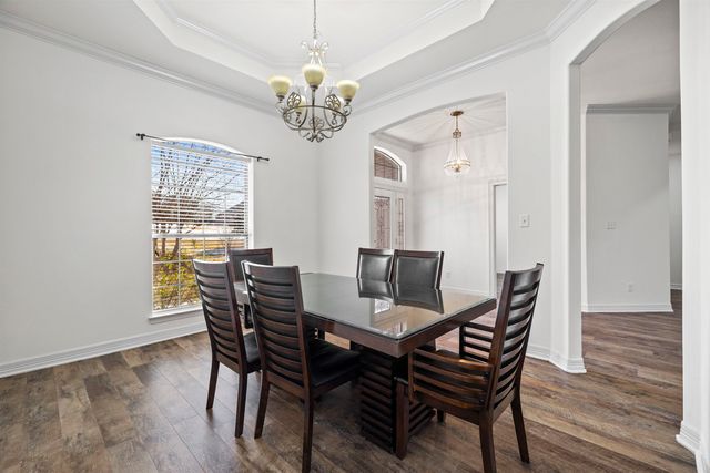 120 Ashbriar Ln, Longview, TX 75605