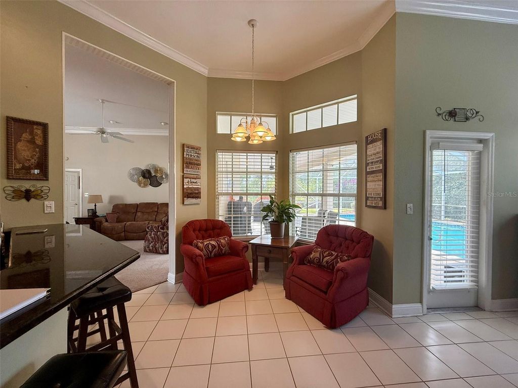 Image 11 of property listing at 3016 MANOR DRIVE, Sebring, FL 33872