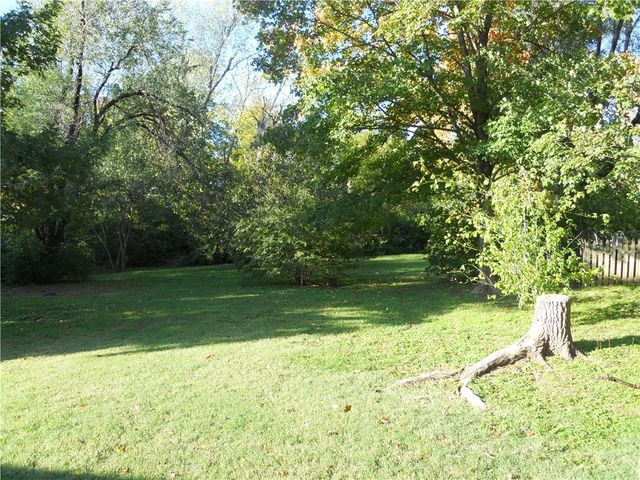 530 E Rebecca Street, Fayetteville, AR 72701
