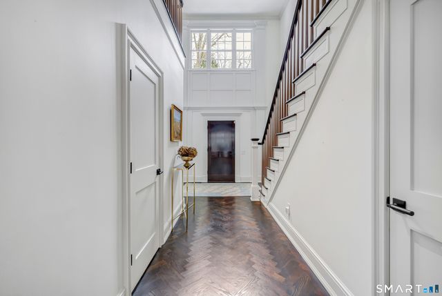 200 Long Meadow Road, Fairfield, CT 06824