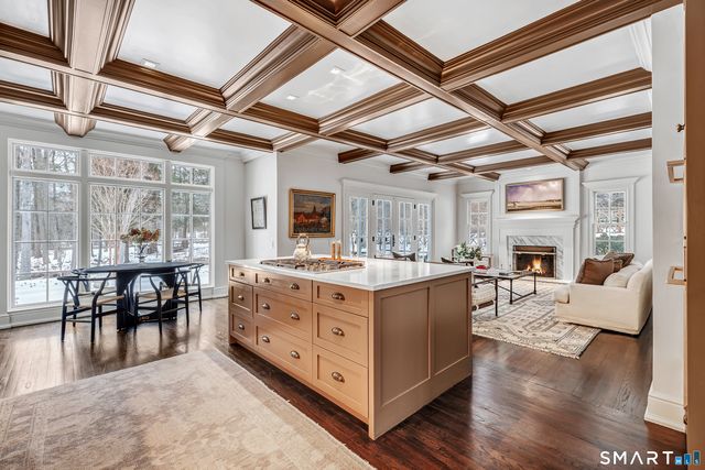 200 Long Meadow Road, Fairfield, CT 06824