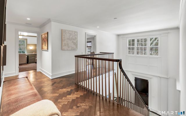 200 Long Meadow Road, Fairfield, CT 06824