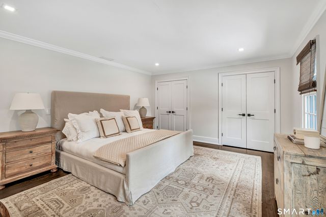 200 Long Meadow Road, Fairfield, CT 06824