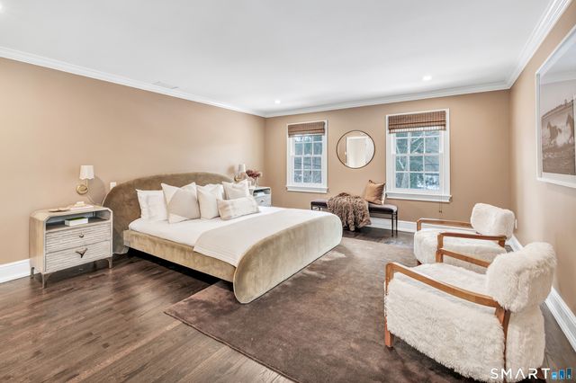 200 Long Meadow Road, Fairfield, CT 06824