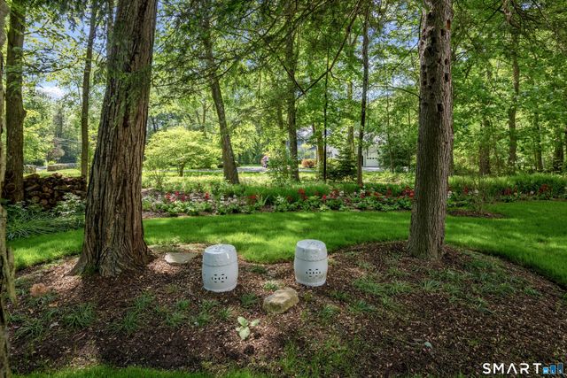 200 Long Meadow Road, Fairfield, CT 06824