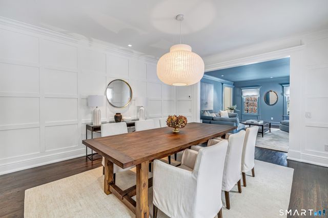 200 Long Meadow Road, Fairfield, CT 06824