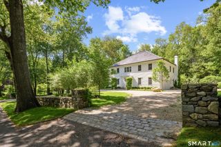 200 Long Meadow Road, Fairfield, CT 06824