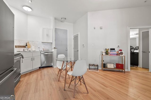 898 Oak Street 1105, Atlanta, GA 30310