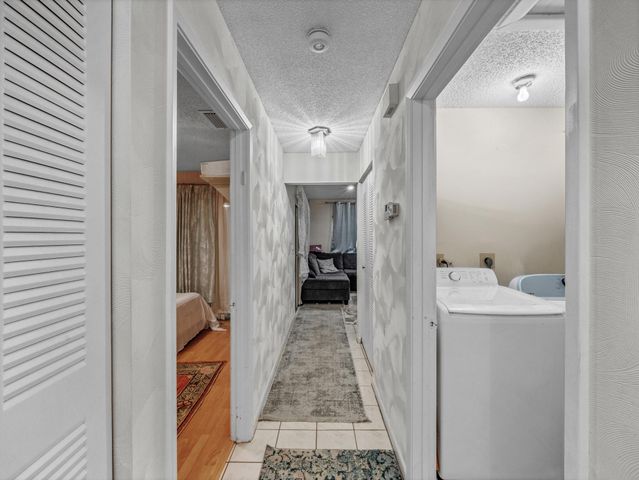 8592 Sunbird Place, Boca Raton, FL 33496