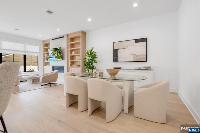 27 Feldman Court, Paramus, NJ 07652