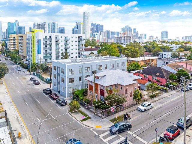 676 SW 1st Street, Miami, FL 33130