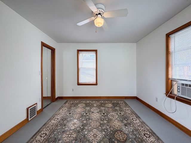 23 Kingston St, Somerville, MA 02144